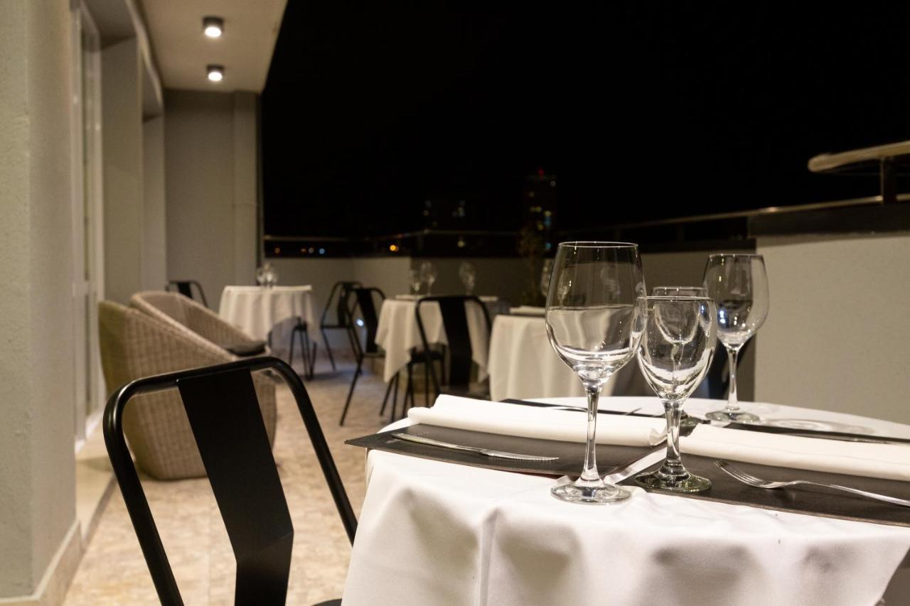 Illia 121 Hotel